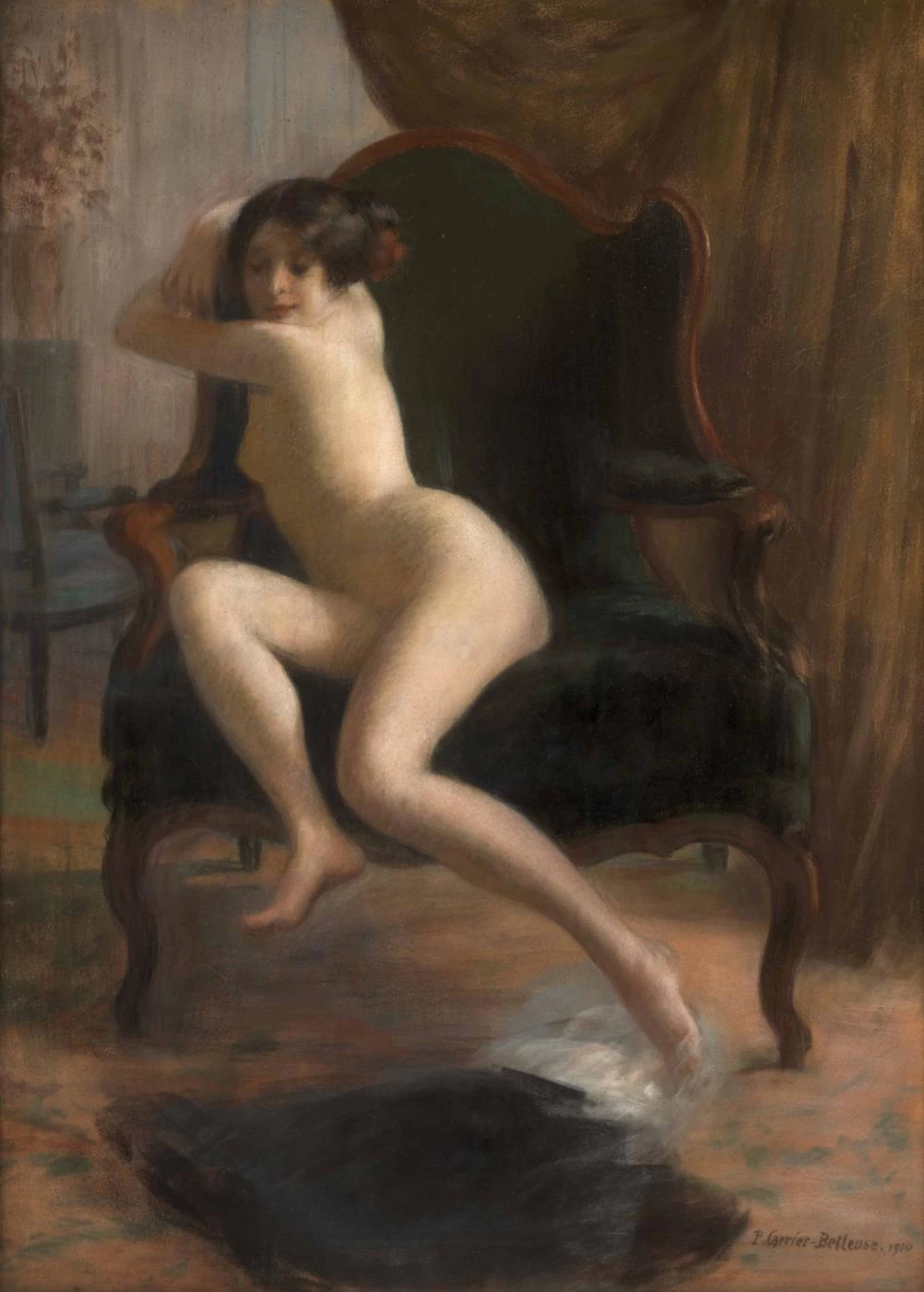 Nudo femminile su una poltrona con schienale alto in stile Luigi XV